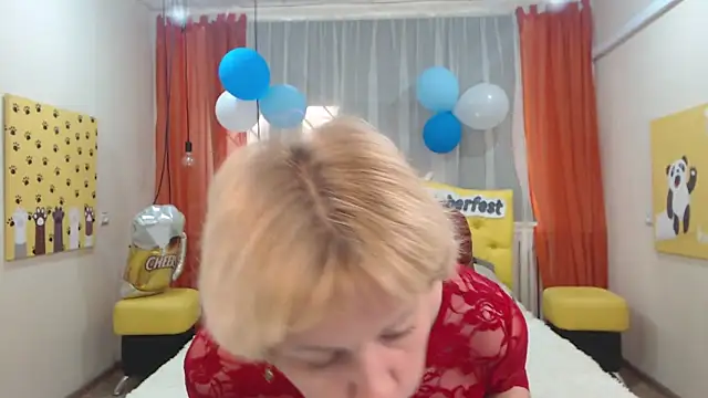 LadyElina online show from September 2025 11:55:02 AM