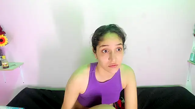 Snapshot of TeensNews18 chatting on October 2025 11:52:02 AM TeensNews18 online show from October 2025 11:52:02 AM