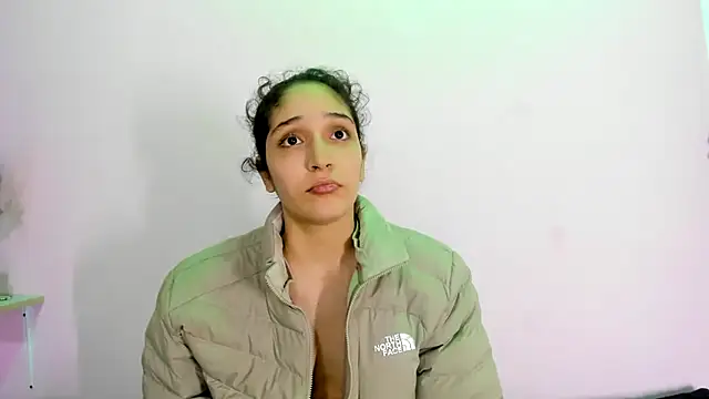 Snapshot of TeensNews18 chatting on October 2025 11:31:01 AM TeensNews18 online show from October 2025 11:31:01 AM