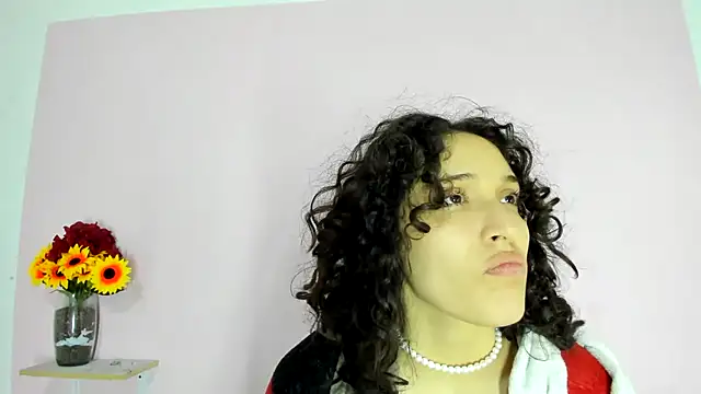 Snapshot of TeensNews18 chatting on October 2025 11:01:01 AM TeensNews18 online show from October 2025 11:01:01 AM