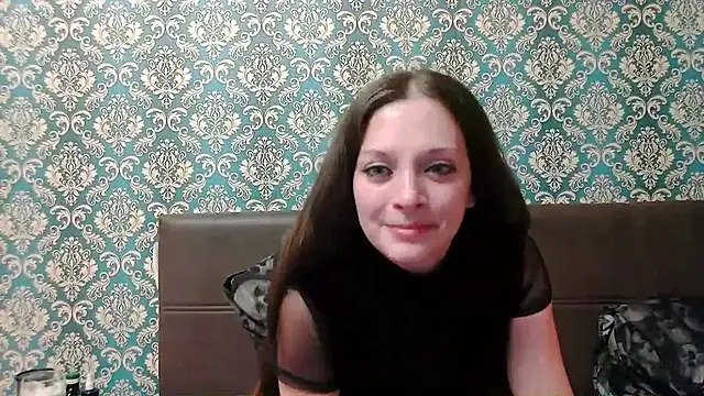 Snapshot of Rapunzel_hairlover chatting on October 2025 07:36:02 PM Rapunzel hairlover online show from October 2025 07:36:02 PM