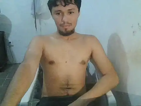 Snapshot of josue_15-3cm chatting on November 2025 09:54:01 PM josue 15-3cm online show from November 2025 09:54:01 PM