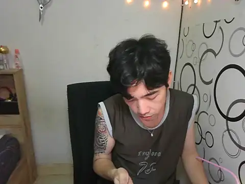 moaman190 online show from October 2025 06:03:02 PM