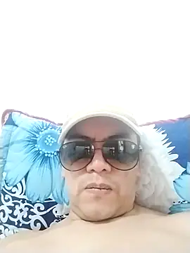 verga2346 online show from November 2025 06:52:01 PM