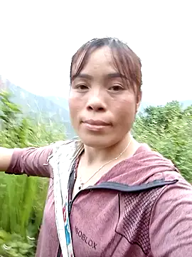 Snapshot of Maymay0033 chatting on October 2025 10:08:01 AM Maymay0033 online show from October 2025 10:08:01 AM