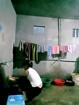 Snapshot of Maymay0033 chatting on November 2025 10:25:01 AM Maymay0033 online show from November 2025 10:25:01 AM