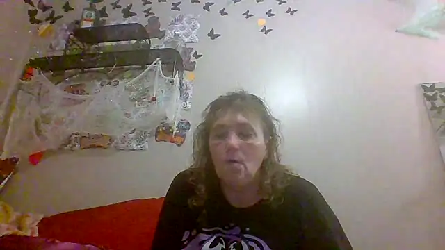 Bored Grandma online show from September 2025 02:44:01 AM