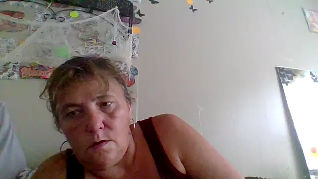 Bored Grandma online show from September 2025 07:03:02 PM