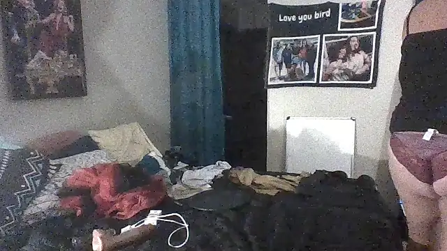 Snapshot of Bored_Grandma chatting on October 2025 06:02:02 AM Bored Grandma online show from October 2025 06:02:02 AM