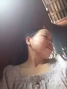  YooY  online show from October 2025 04:11:01 AM