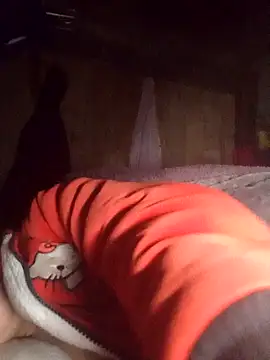  YooY  online show from November 2025 11:04:01 PM