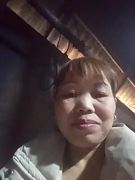  YooY  online show from December 2025 03:01:02 AM