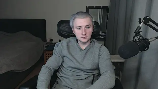 Snapshot of Elvin_Vaenight chatting on November 2025 10:54:01 PM Elvin Vaenight online show from November 2025 10:54:01 PM