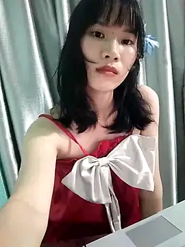 Snapshot of Ly-ny chatting on October 2025 05:13:02 PM Ly-ny online show from October 2025 05:13:02 PM