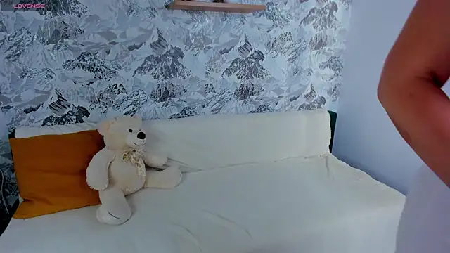 BattyBaker online show from October 2025 02:44:01 AM