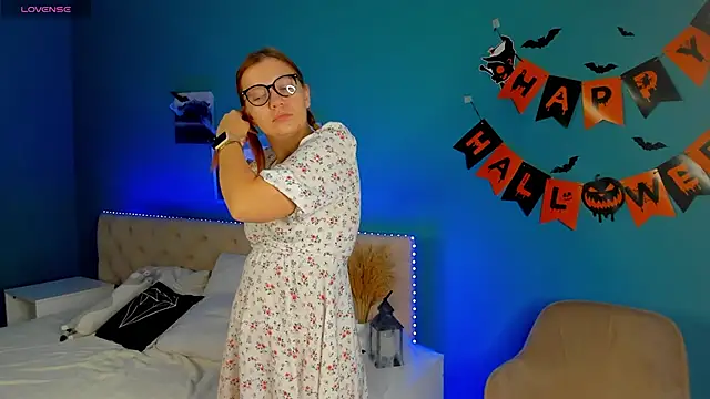 BattyBaker online show from October 2025 02:19:02 AM