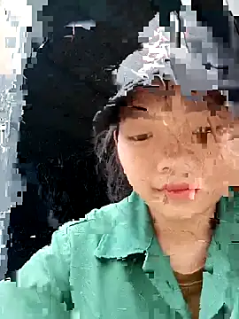 Snapshot of Ananine chatting on November 2025 07:53:01 AM Ananine online show from November 2025 07:53:01 AM