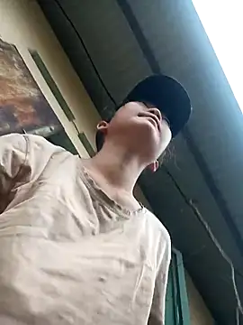 Snapshot of Ananine chatting on November 2025 11:58:02 PM Ananine online show from November 2025 11:58:02 PM