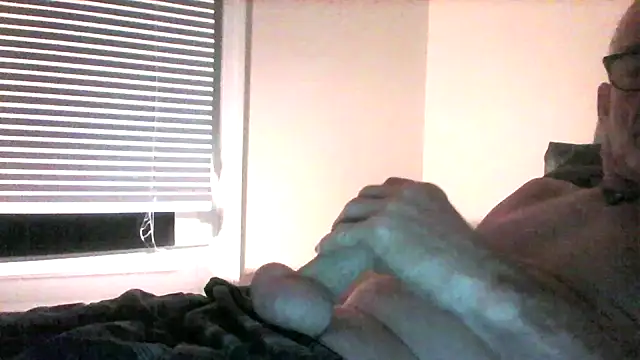 Snapshot of marcie2963 chatting on October 2025 09:43:02 AM marcie2963 online show from October 2025 09:43:02 AM