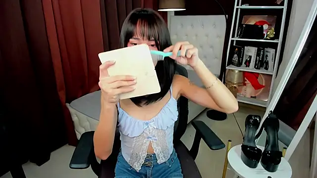 Snapshot of urfantasyhotbaby chatting on September 2025 06:19:01 PM urfantasyhotbaby online show from September 2025 06:19:01 PM