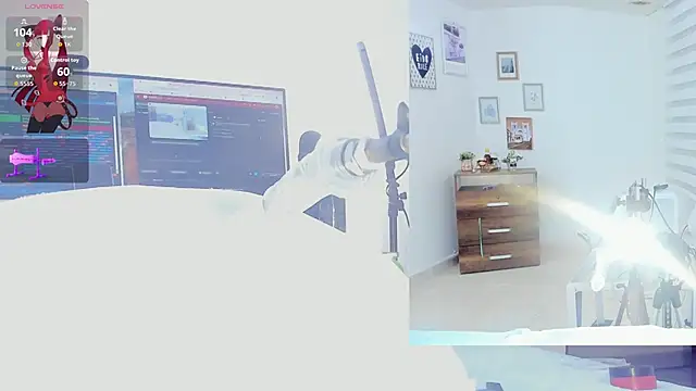 Snapshot of Rosy_Emely chatting on October 2025 10:10:01 AM Rosy Emely online show from October 2025 10:10:01 AM