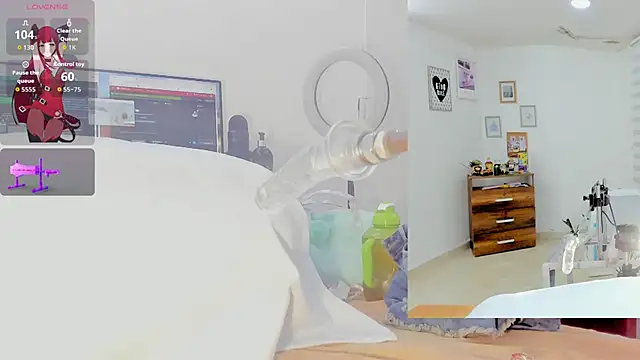 Snapshot of Rosy_Emely chatting on November 2025 09:22:02 AM Rosy Emely online show from November 2025 09:22:02 AM