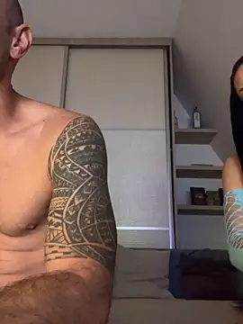 Enriko Aisah2025 online show from October 2025 09:10:02 PM