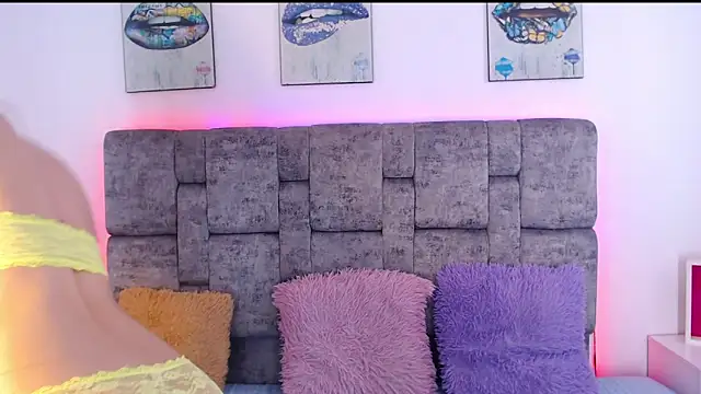 melodydoll online show from October 2025 03:52:01 PM