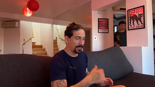 Snapshot of lenruy chatting on November 2025 10:10:02 PM lenruy online show from November 2025 10:10:02 PM