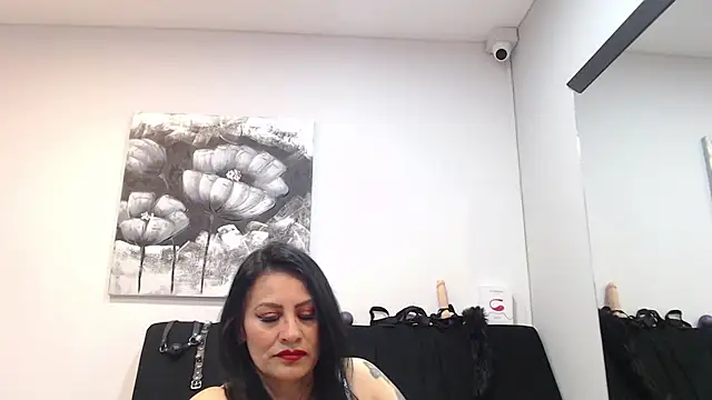 Snapshot of DonnaJoness chatting on October 2025 08:15:01 PM DonnaJoness online show from October 2025 08:15:01 PM