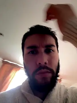 Snapshot of Diicaprio69 chatting on September 2025 09:38:01 PM Diicaprio69 online show from September 2025 09:38:01 PM