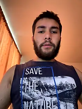 Snapshot of Diicaprio69 chatting on September 2025 08:32:02 PM Diicaprio69 online show from September 2025 08:32:02 PM