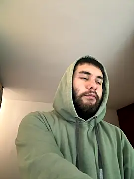 Snapshot of Diicaprio69 chatting on September 2025 08:46:01 PM Diicaprio69 online show from September 2025 08:46:01 PM