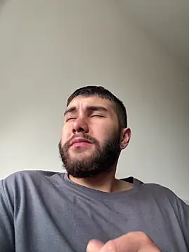 Snapshot of Diicaprio69 chatting on October 2025 07:05:01 PM Diicaprio69 online show from October 2025 07:05:01 PM