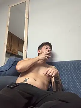Snakes131 online show from September 2025 08:42:01 PM