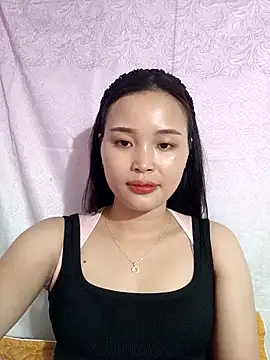 Snapshot of Lili_lovely chatting on October 2025 01:25:01 AM Lili lovely online show from October 2025 01:25:01 AM