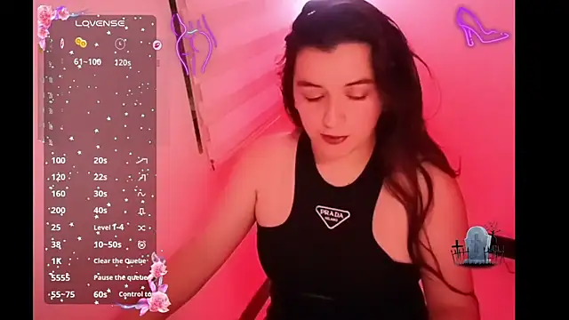 Snapshot of DanniG2000_ chatting on November 2025 03:53:02 AM DanniG2000 online show from November 2025 03:53:02 AM