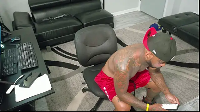 SLANGONDEMHOES online show from October 2025 04:07:02 PM