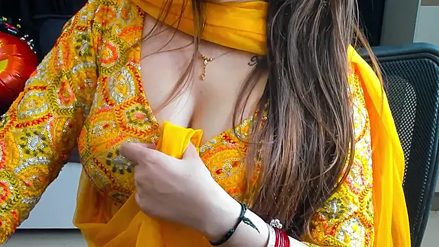 Shawtty Girl online show from November 2025 06:31:02 PM