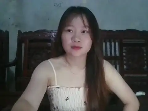 Hinne07 online show from September 2025 05:34:02 PM