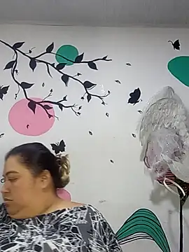 curvy diva  online show from November 2025 09:11:01 AM