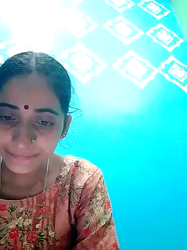 Snapshot of Pahadi_couple chatting on October 2025 04:44:02 AM Pahadi couple online show from October 2025 04:44:02 AM