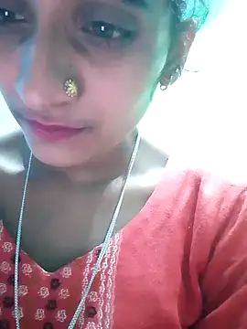 Snapshot of Pahadi_couple chatting on October 2025 03:44:02 PM Pahadi couple online show from October 2025 03:44:02 PM