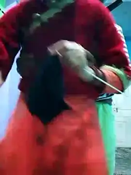 Snapshot of Pahadi_couple chatting on October 2025 04:51:01 PM Pahadi couple online show from October 2025 04:51:01 PM