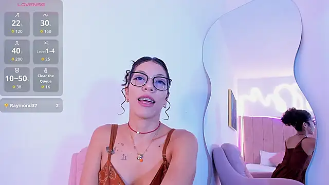 LyraRose online show from September 2025 07:13:02 PM