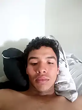 Snapshot of Bigboysmokeweed chatting on November 2025 05:07:01 PM Bigboysmokeweed online show from November 2025 05:07:01 PM