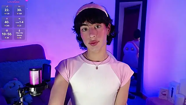 saanti foxs online show from October 2025 05:04:02 AM