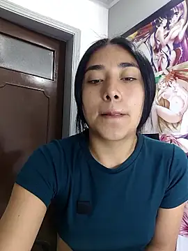 Snapshot of AmberGold- chatting on October 2025 10:03:01 AM AmberGold- online show from October 2025 10:03:01 AM