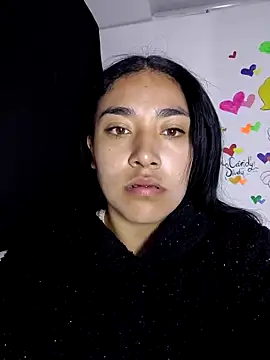 Snapshot of AmberGold- chatting on October 2025 09:09:01 AM AmberGold- online show from October 2025 09:09:01 AM