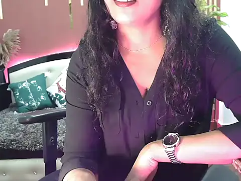 shaalu sharma online show from October 2025 07:30:02 AM